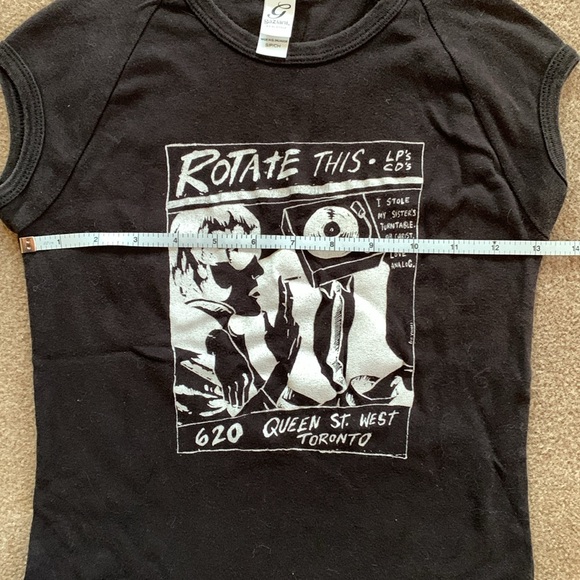 Rotate This Toronto Tee - Picture 4 of 4